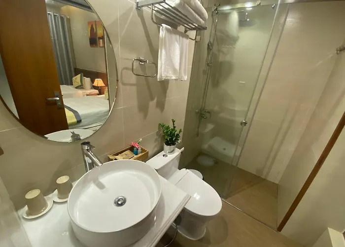 Lê Tâm E678 2* Hạ Long