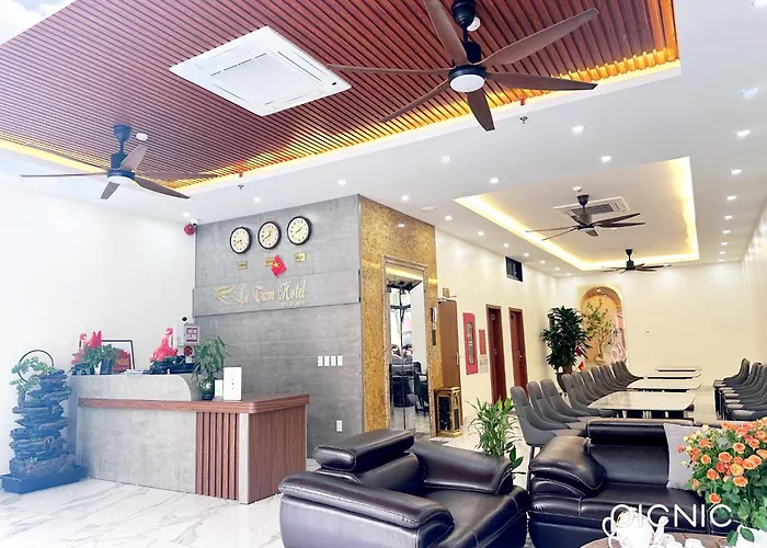 Lê Tâm E678 Hotel Hạ Long